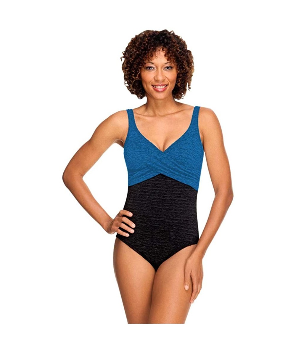 Racing Chlorine Resistant Black and Mykonos Blue Color Block Twist Front One Piece Swimsuit Size 16 - CW18A3ZWSC2 $80.61