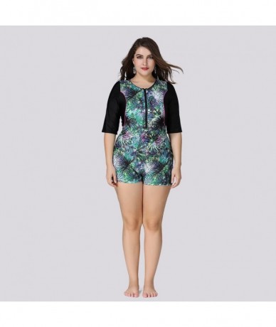 Rash Guards Women's Plus Size Half Sleeves Tropical Leaf Boy-Leg Rash Guard Swimsuit - Green/Black - CO1899R8ADO $48.73