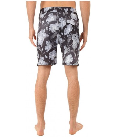 Board Shorts Phantom Flora Print 19" Board Short - Mens - Black - CY1278PHTLT $82.64